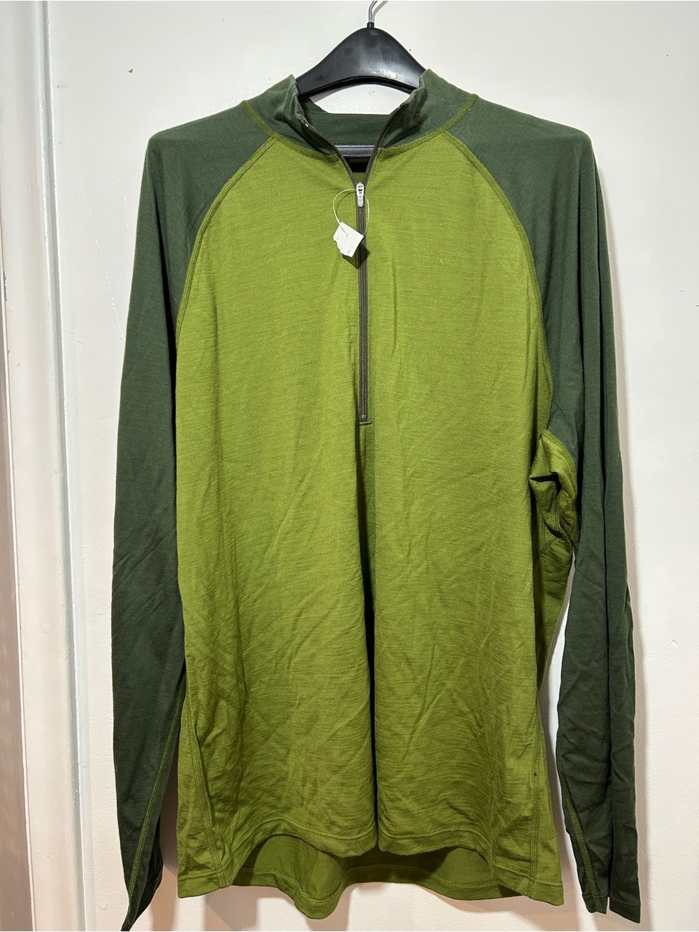 Men's Green Two-Tone Half-Zip base layer Size XXL